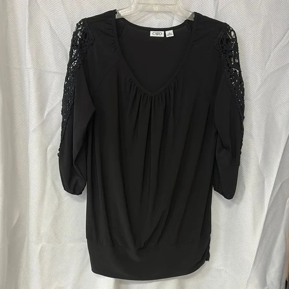 Cato Black Ruched 3/4 Sleeve Blouse
